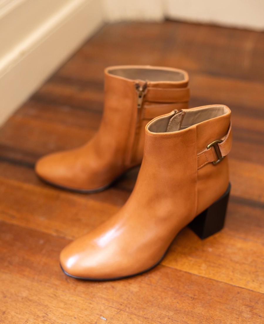 botas de cano curto com salto piper