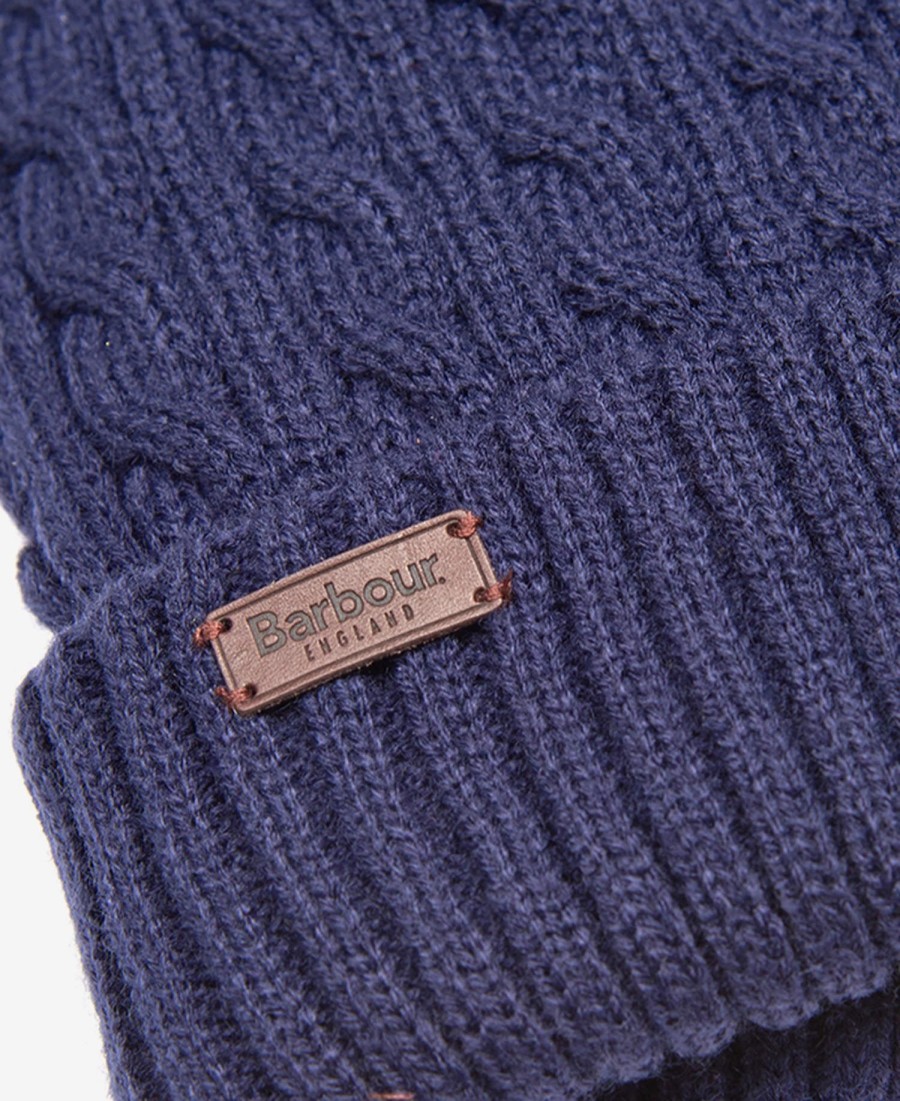 gorro de malha com gola alta