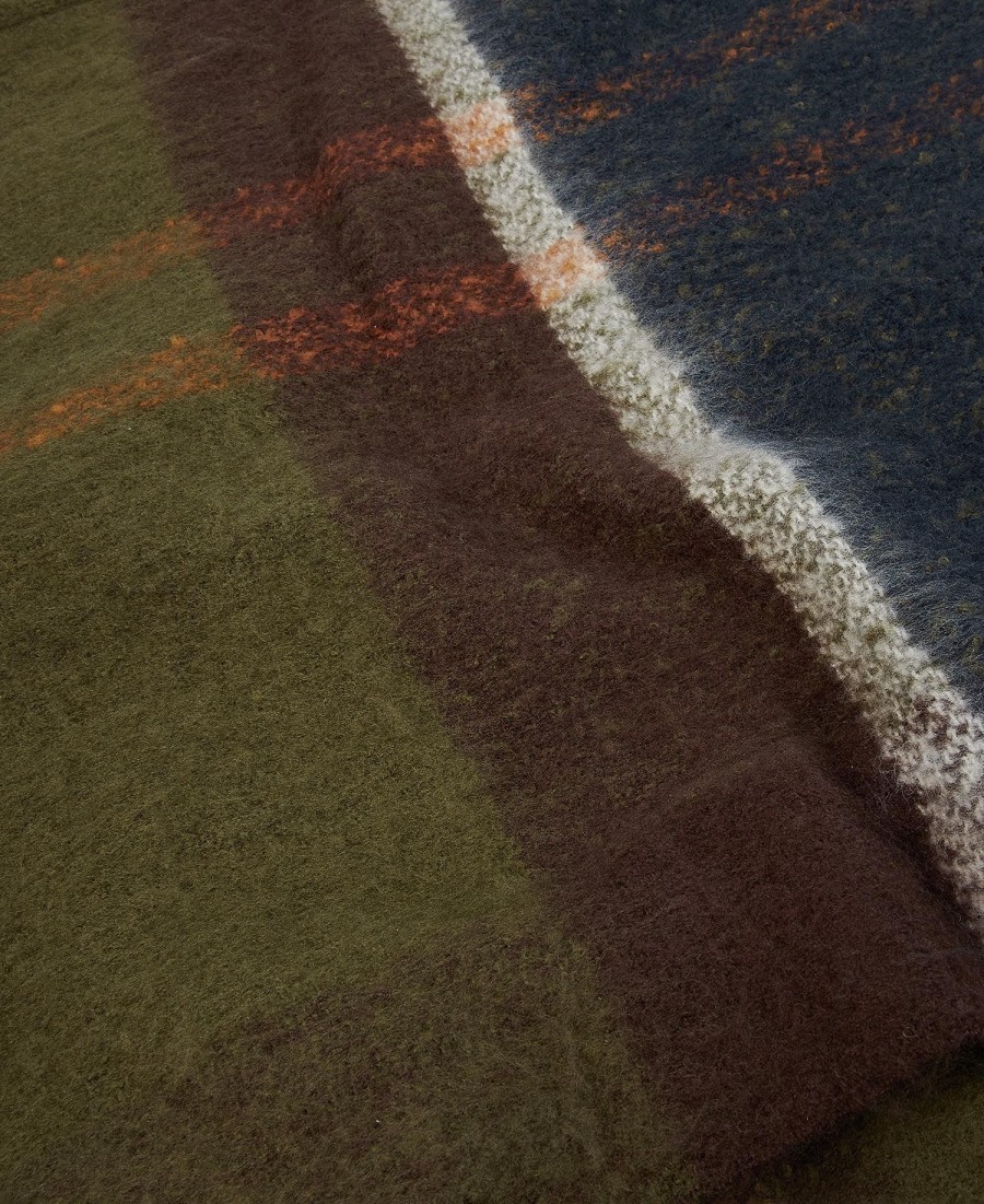isla boucle serape
