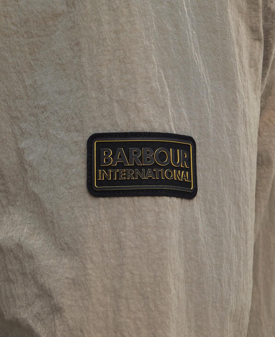 camisa em formato a