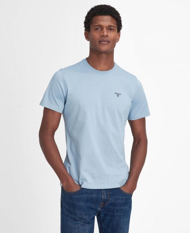 camiseta esportiva essencial
