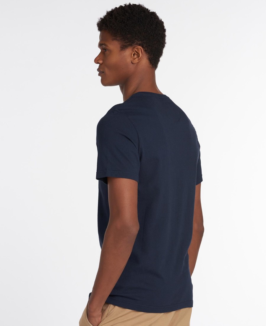 camiseta esportiva essencial