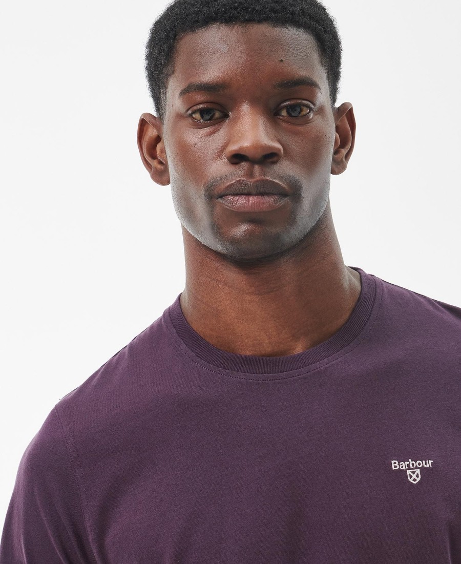camiseta esportiva essencial