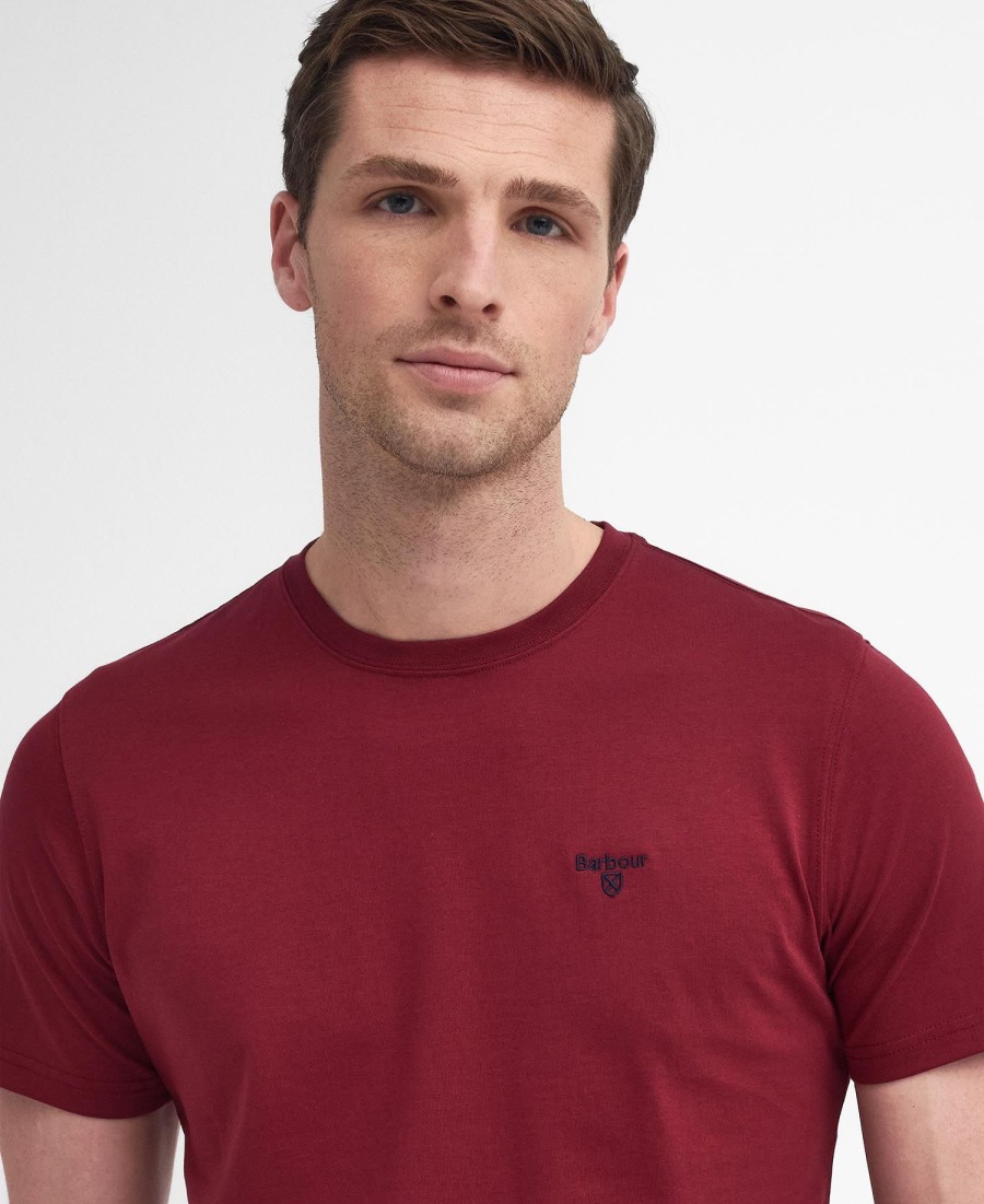 camiseta esportiva essencial