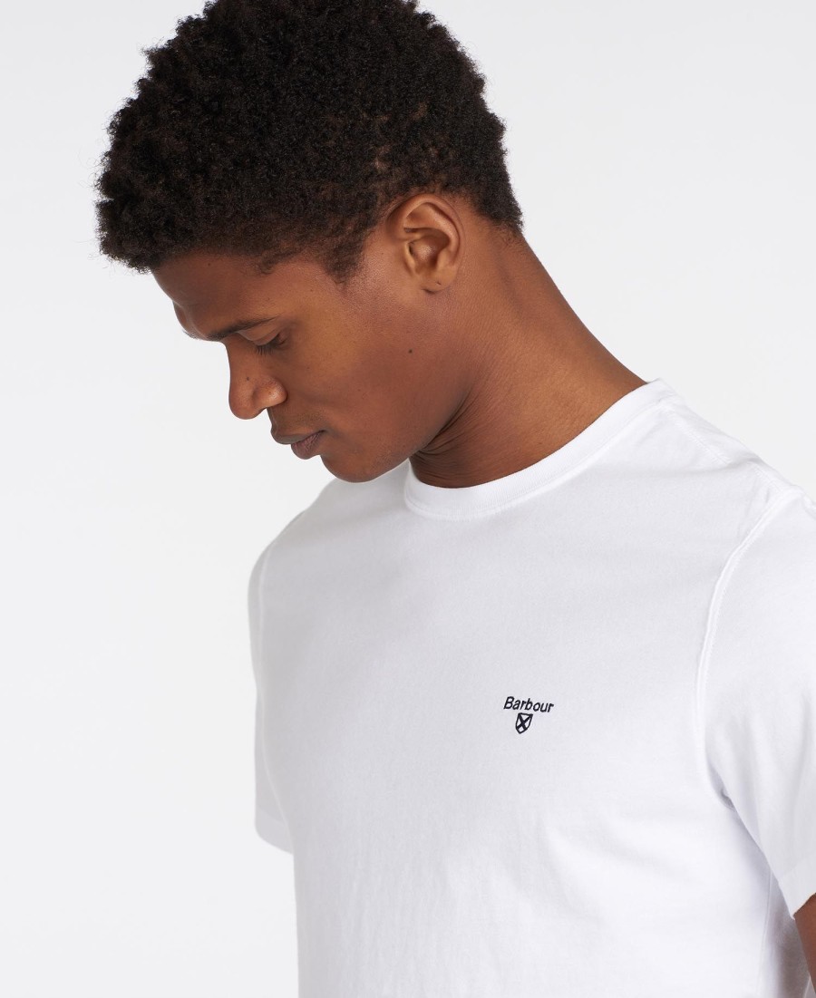 camiseta esportiva essencial