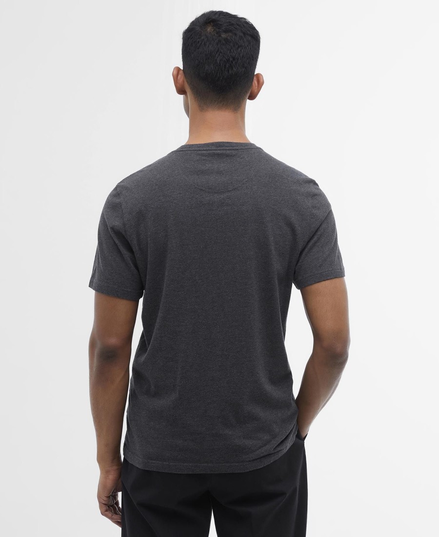 camiseta com o logotipo ancroft tartan