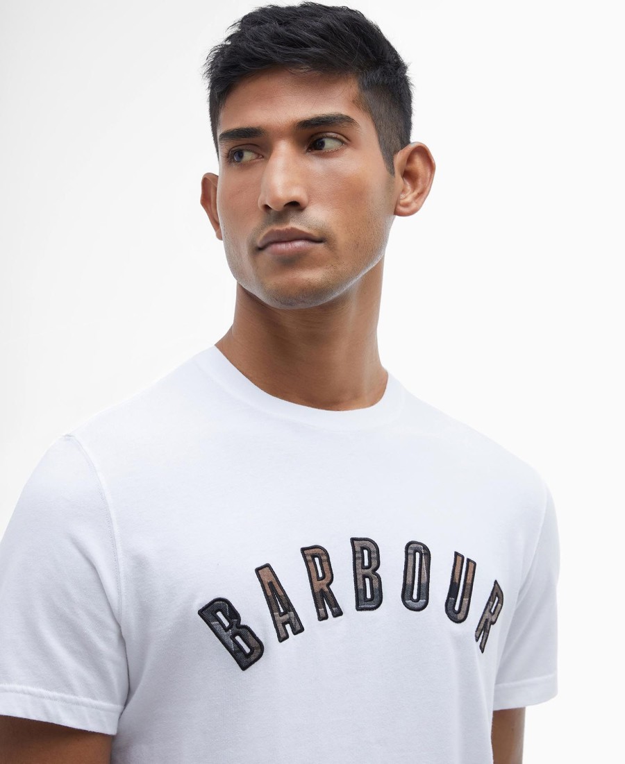 camiseta com o logotipo ancroft tartan