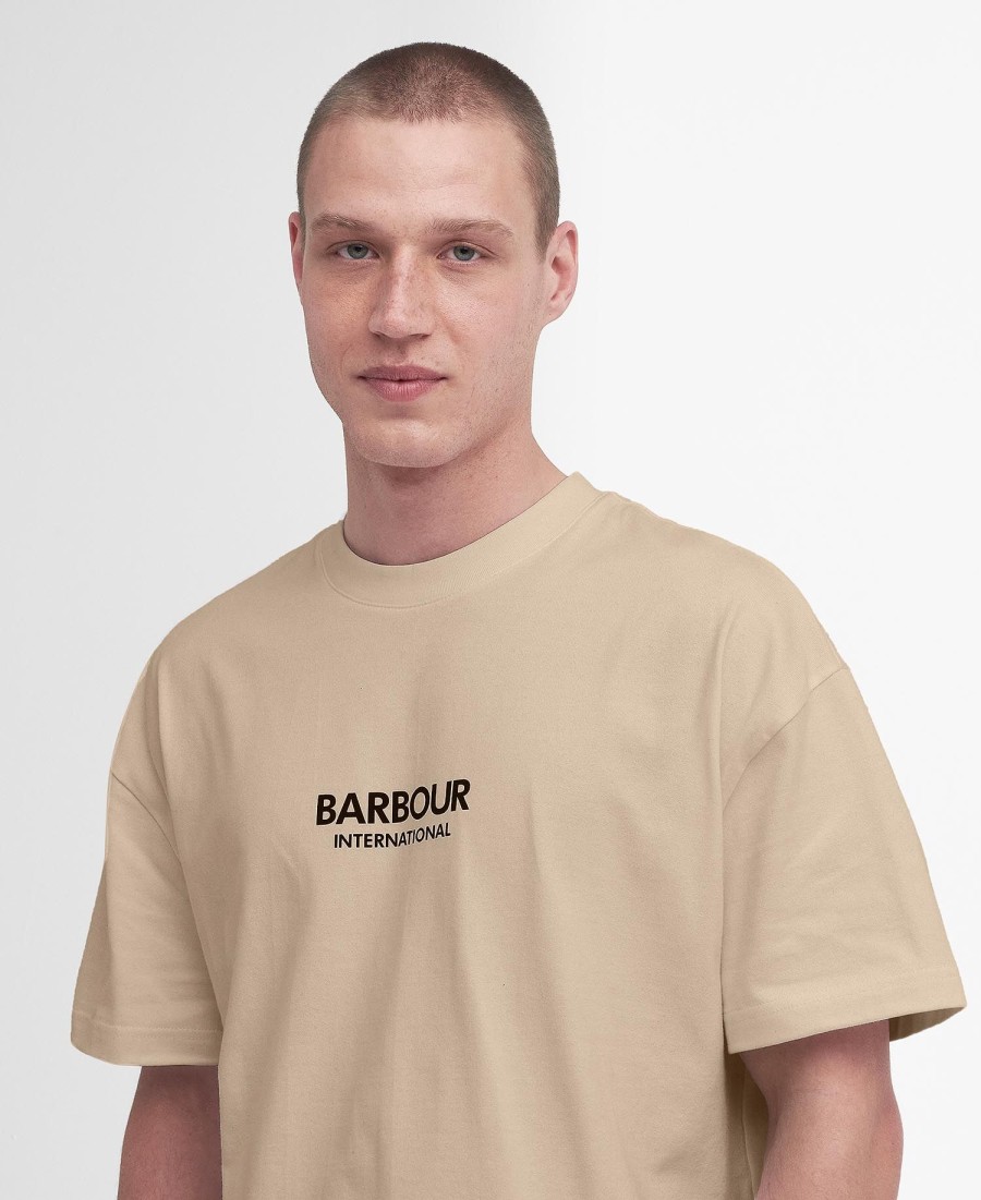 camiseta formula oversized
