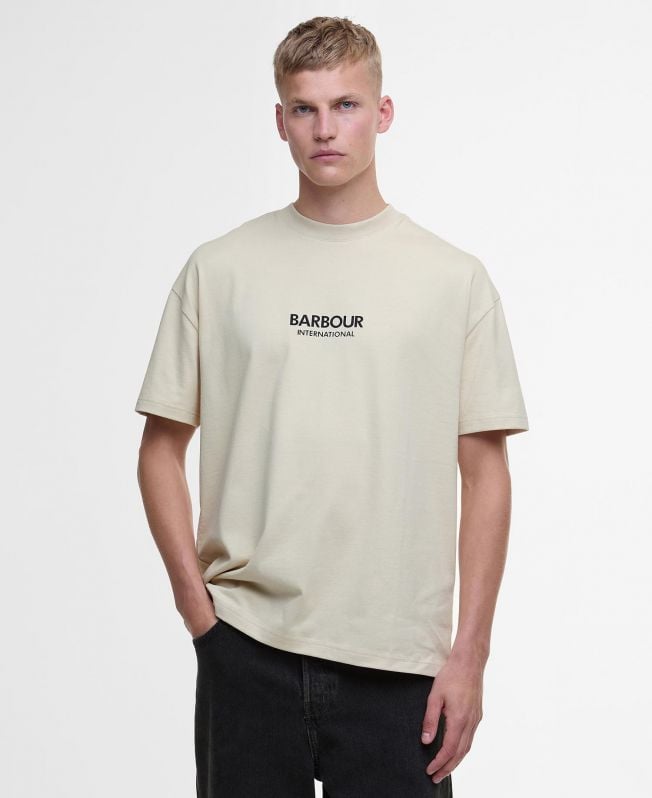camiseta formula oversized