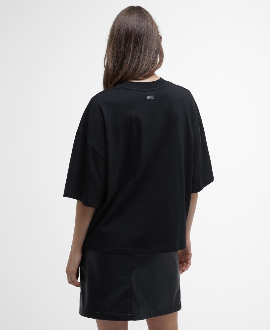 camiseta com o logotipo da franchesca