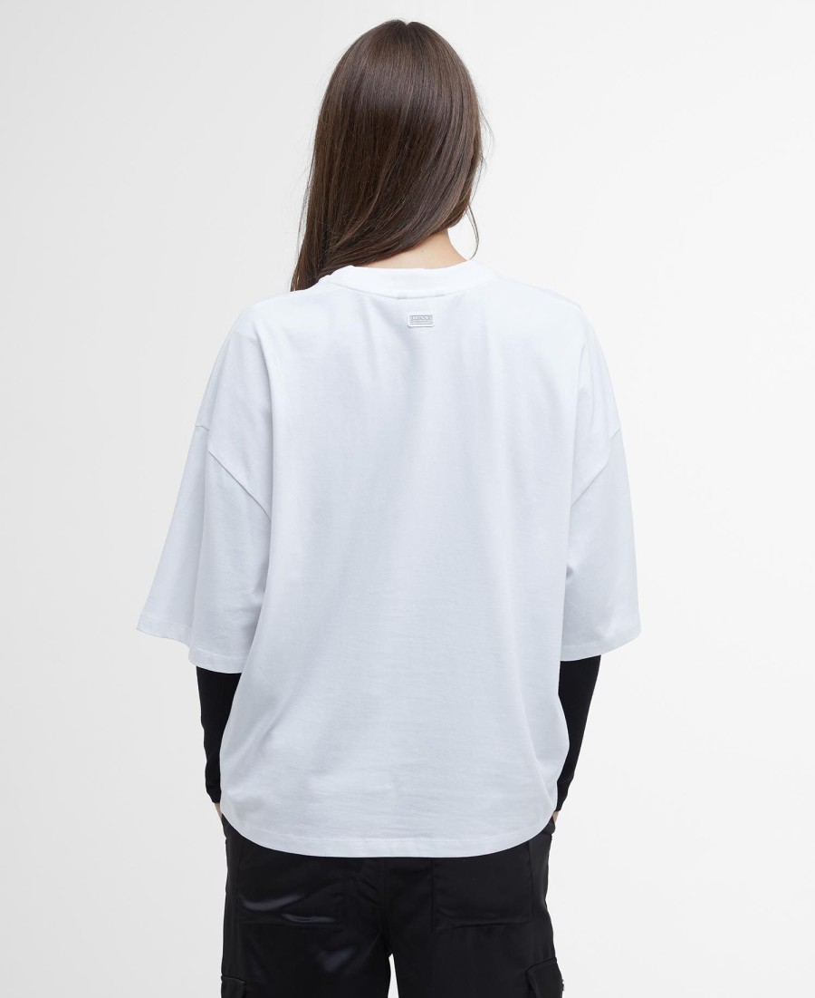 camiseta com o logotipo da franchesca