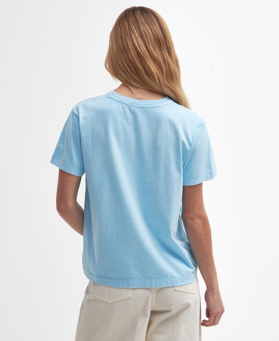 camiseta com o logotipo da ella