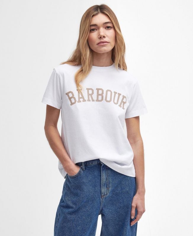 camiseta com o logotipo da ella