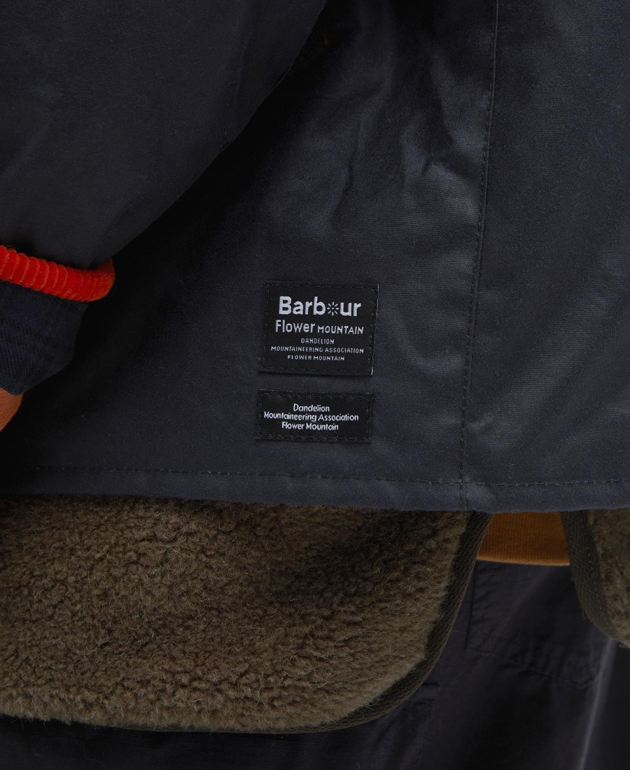 jaqueta barbour x flower mountain oversized wax
